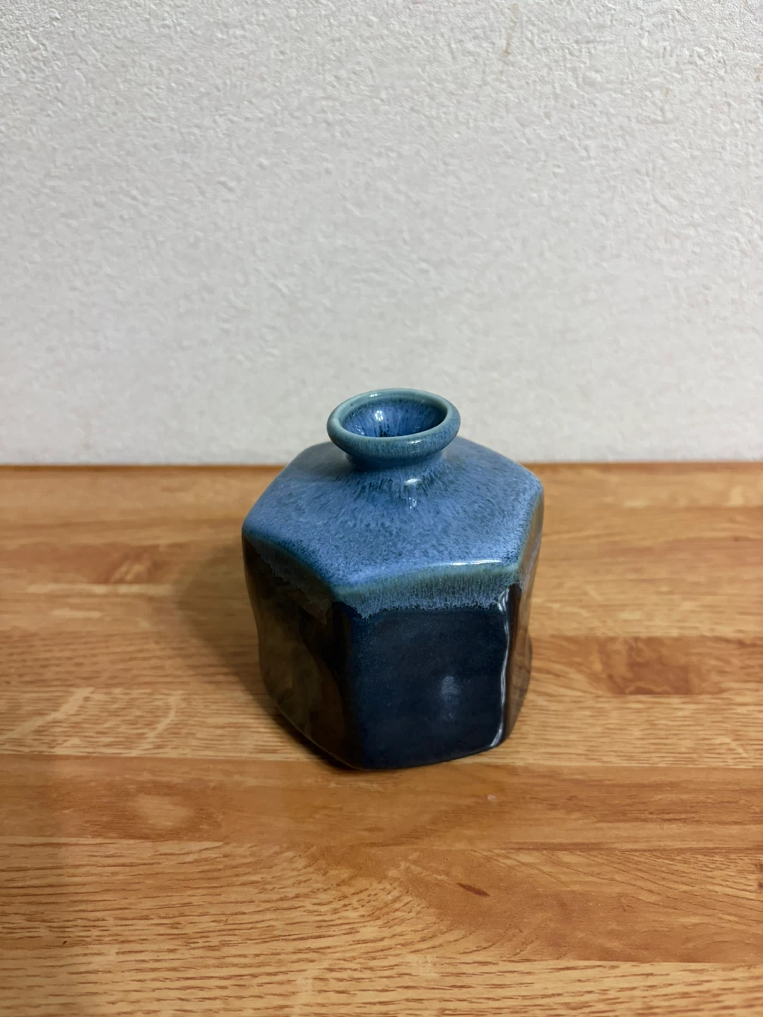 藍色 陶器 花瓶 一輪挿し 六角形