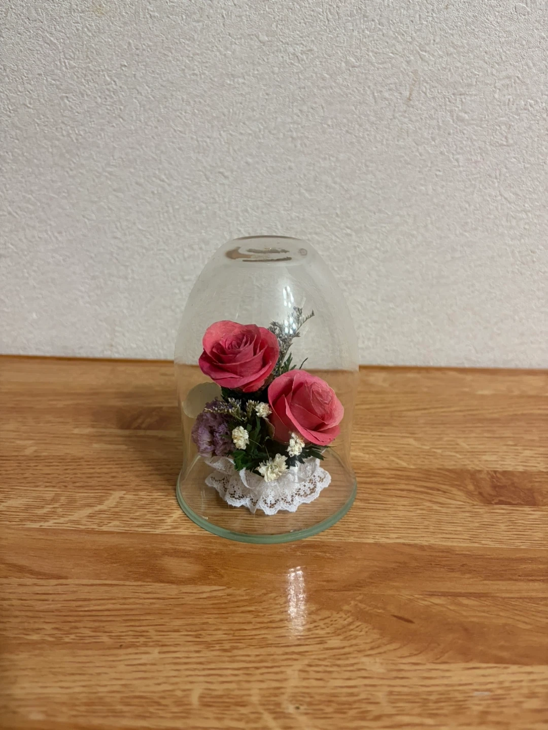 ガラスドーム入りプリザーブドフラワー 薔薇