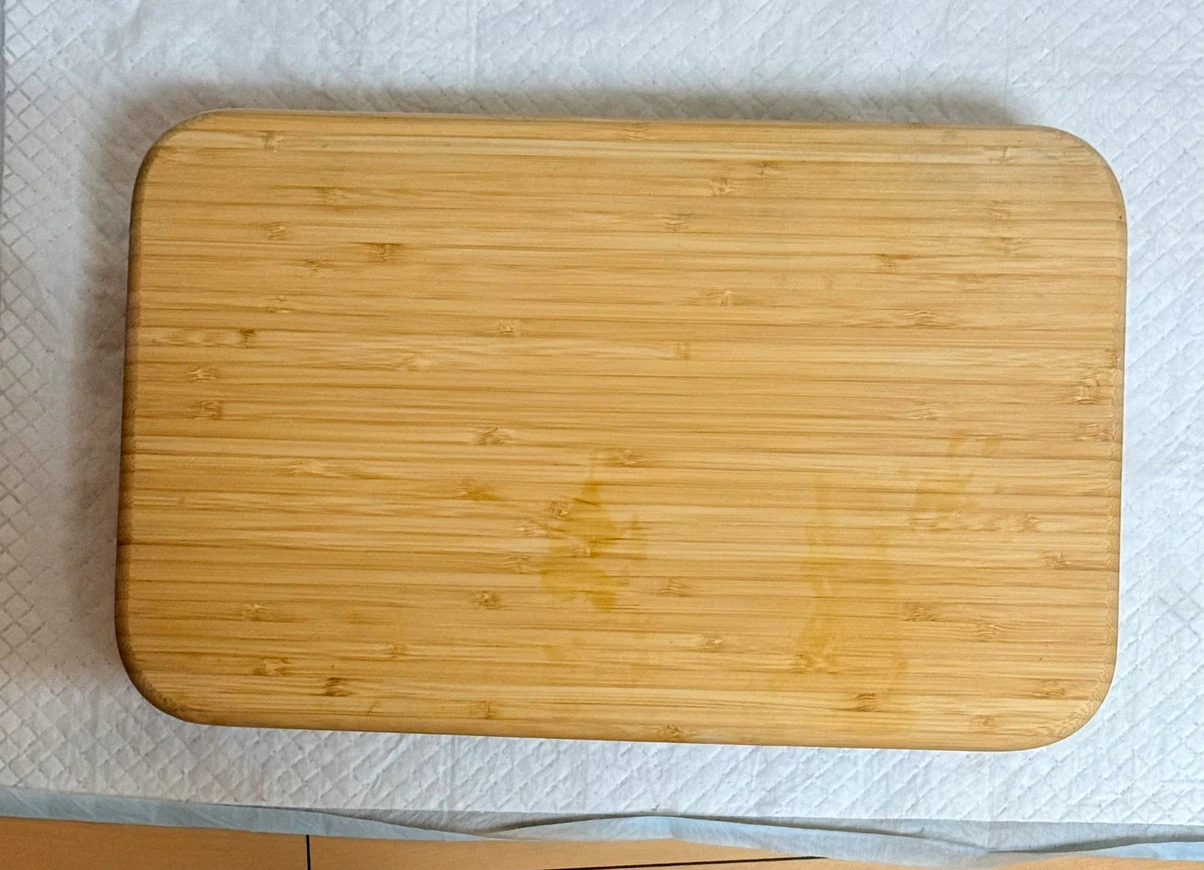 イケア 竹製 ミニテーブル サイドテーブルの写真2枚目
