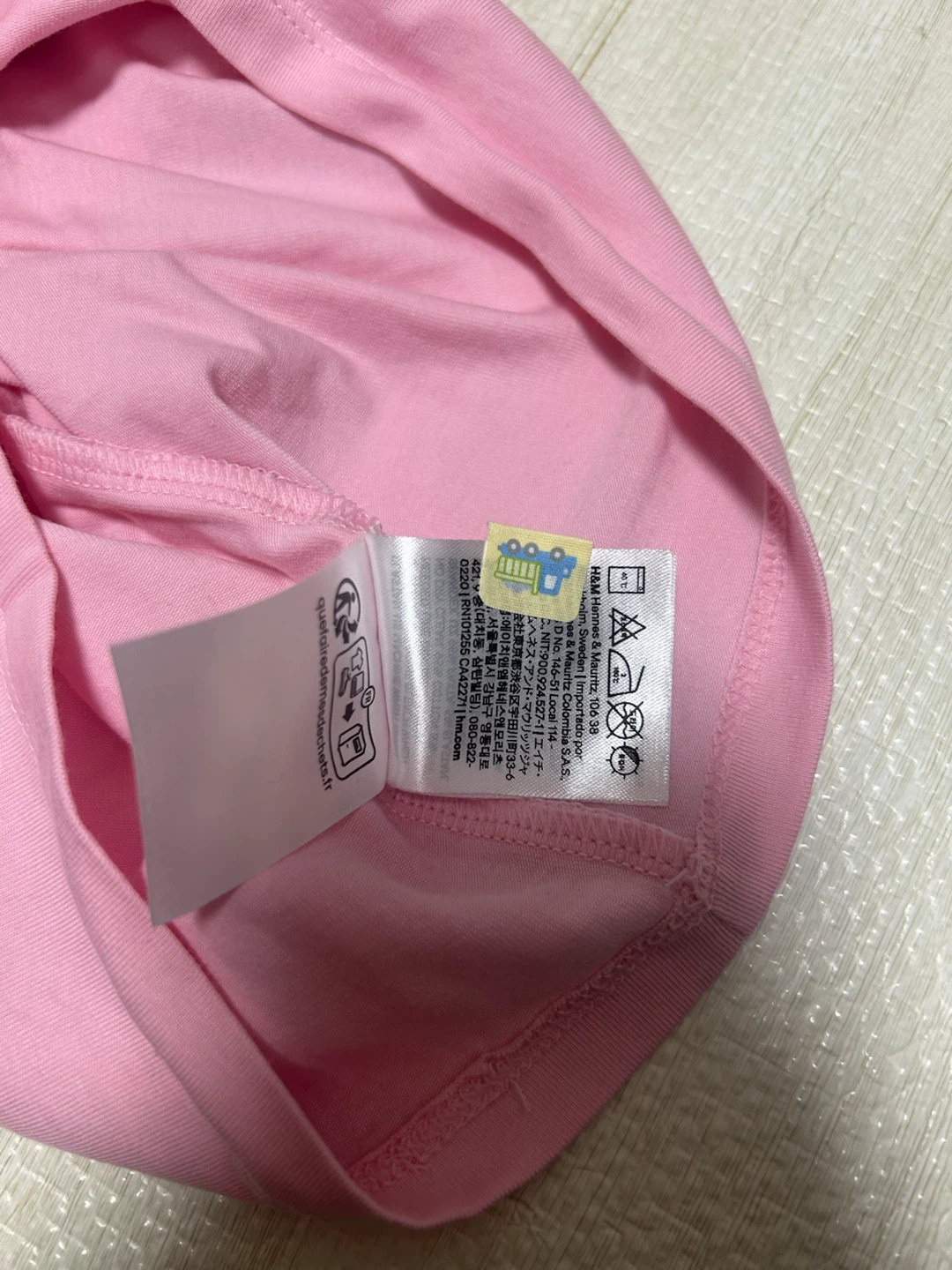 武蔵小杉★ 美品 H＆M 子供服 長袖トップス 3枚セット サイズ100 保育園着 男女兼用の写真5枚目