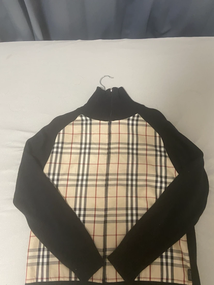 burberry バーバリーブラックレーベル ジップニット サイズ3