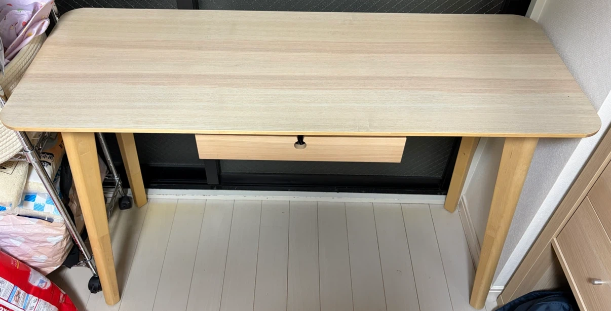 【美品】IKEA リーサボー デスク 118x45cmの写真4枚目