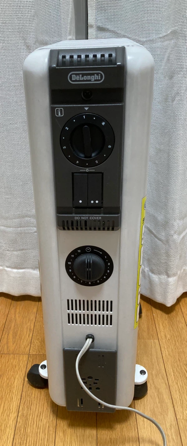 【動作確認済】デロンギ オイルヒーター H350812TQC（8枚フィン/1200W）の写真3枚目