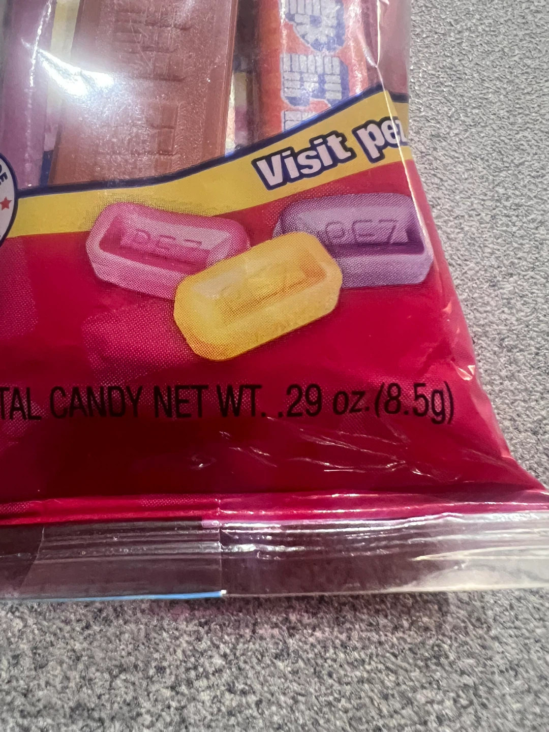 新品未開封ペッツ ディスペンサー 菓子付きの写真3枚目