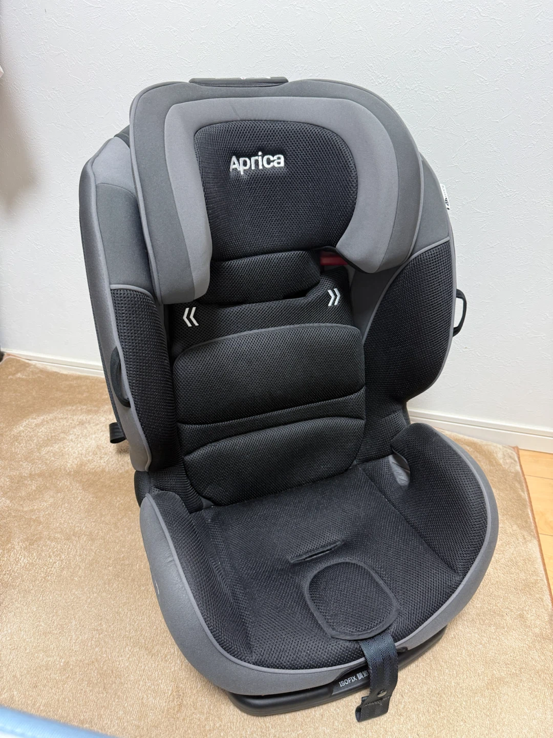 アップリカ フォームフィット ISOFIX チャイルドシートの写真8枚目