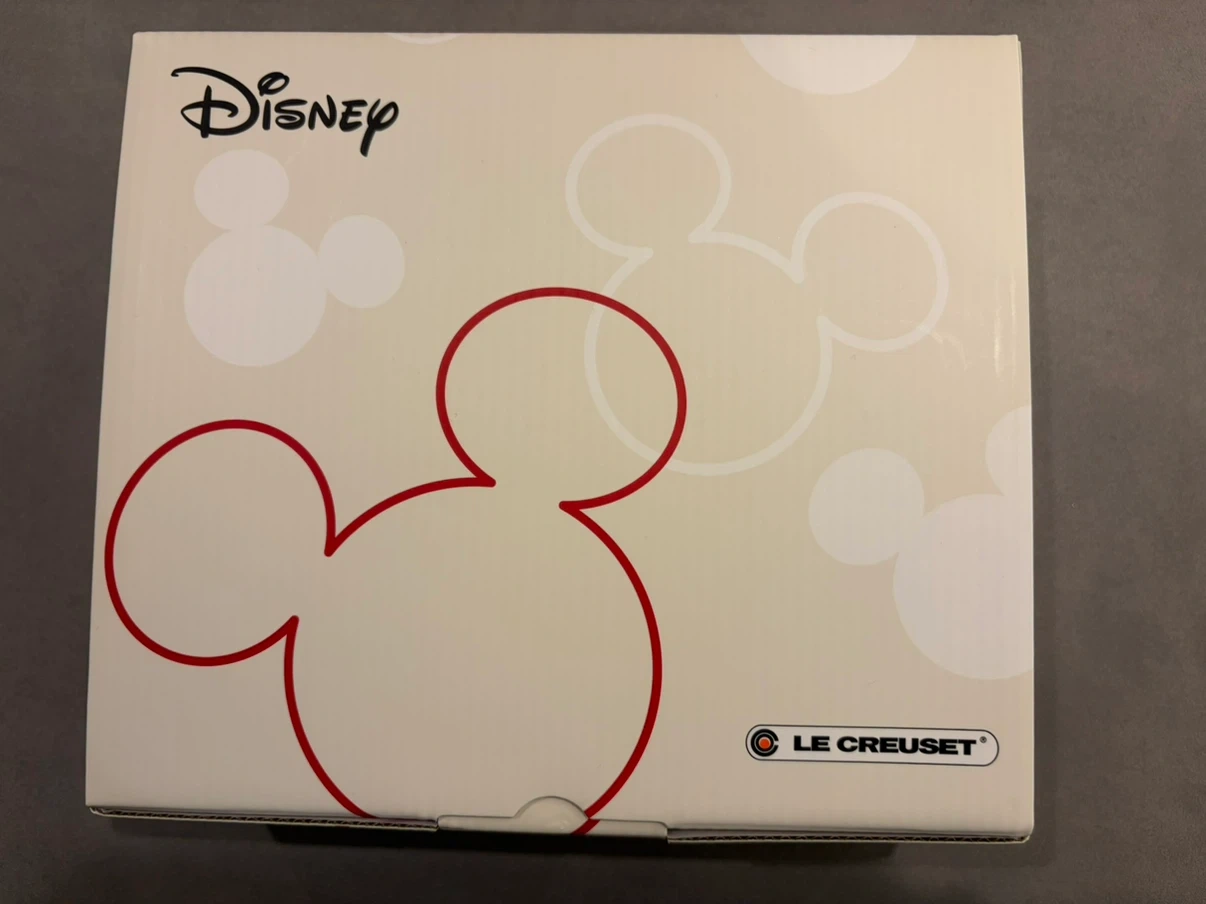 新品未使用 ル・クルーゼ ディズニー ミッキーマウス ミニ・ディッシュ ピンク お皿の写真3枚目