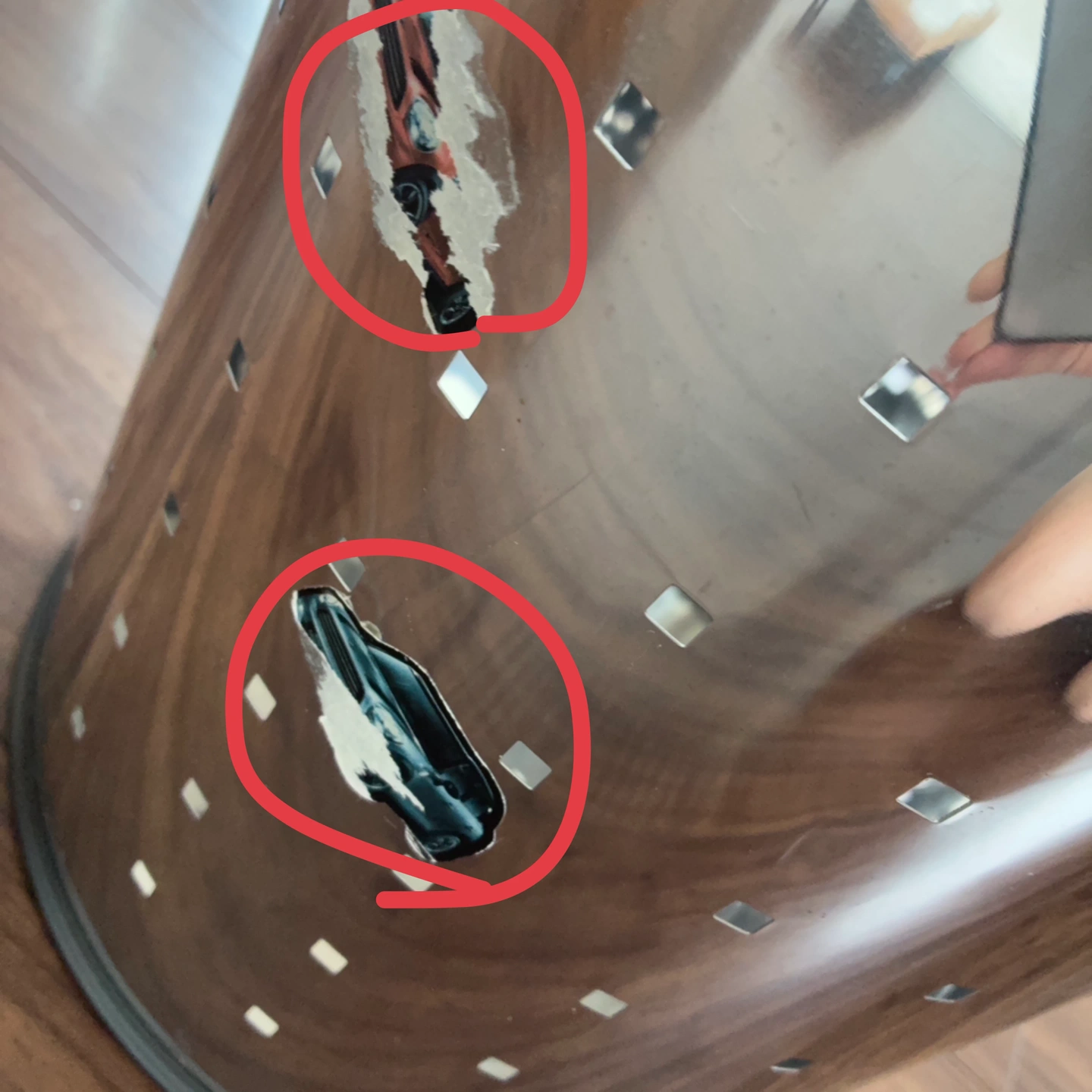 ステンレス製 パンチング ゴミ箱の写真5枚目