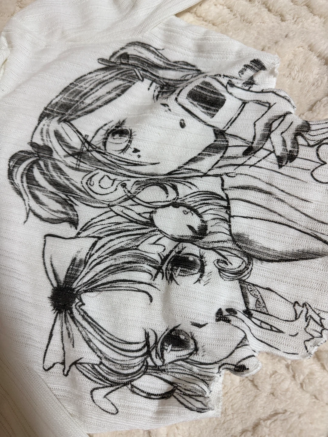 イラストプリント タートルネック長袖トップス 白の写真2枚目