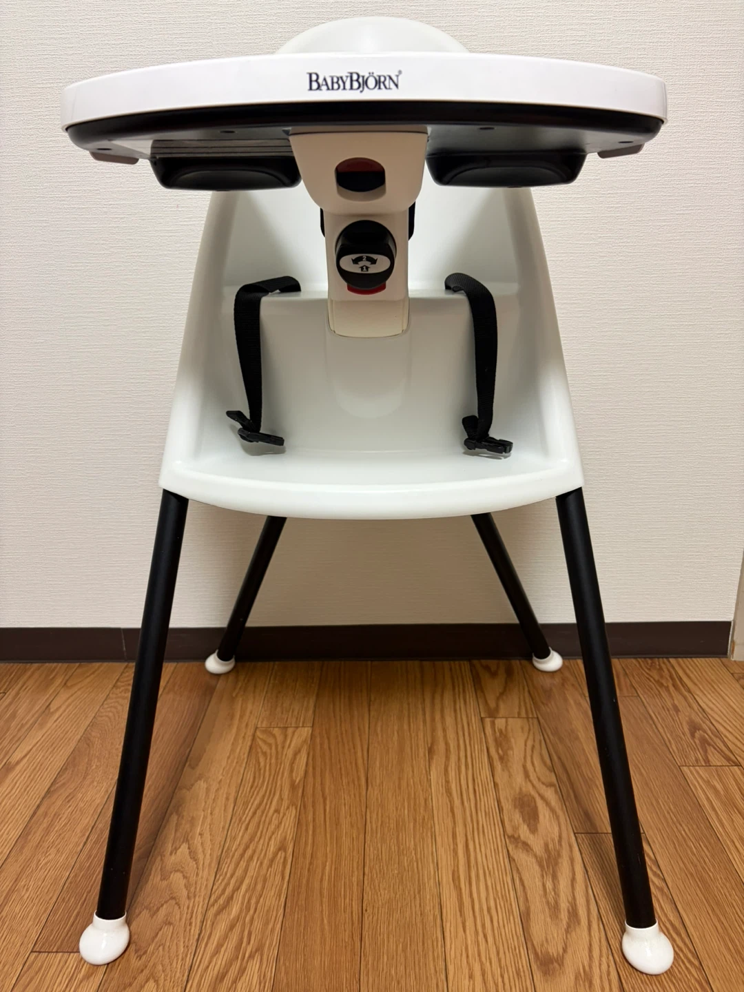 ベビービョルン ハイチェア ホワイト