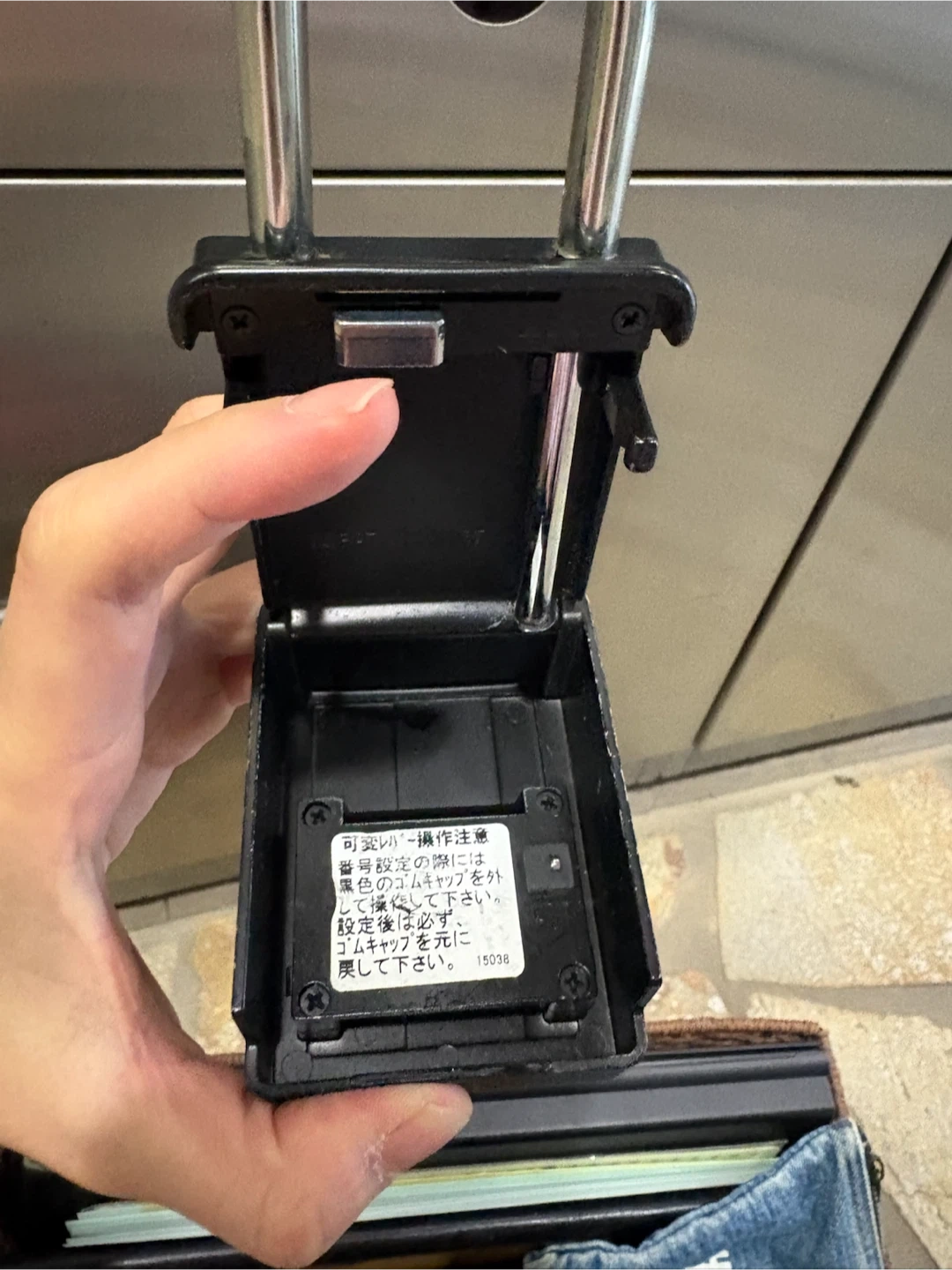 キーボックス 南京錠型 ダイヤル式の写真2枚目