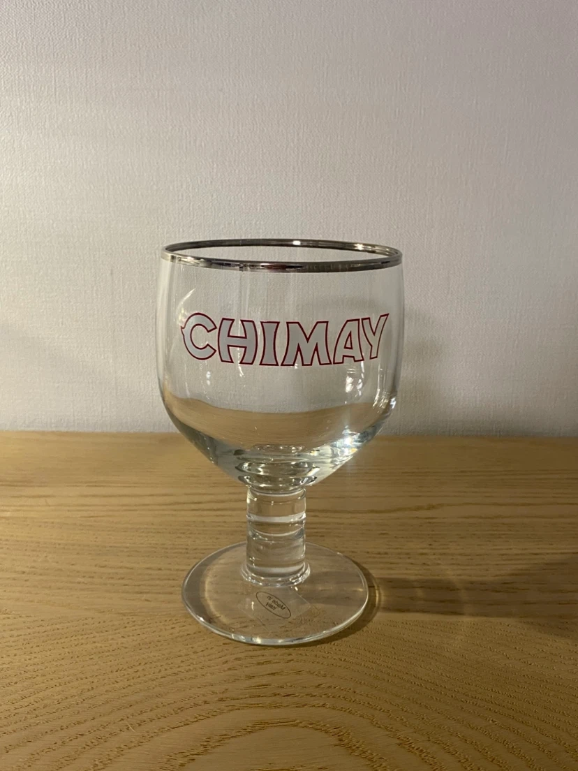 CHIMAYシメイ ビールグラス ロゴ入り 新品