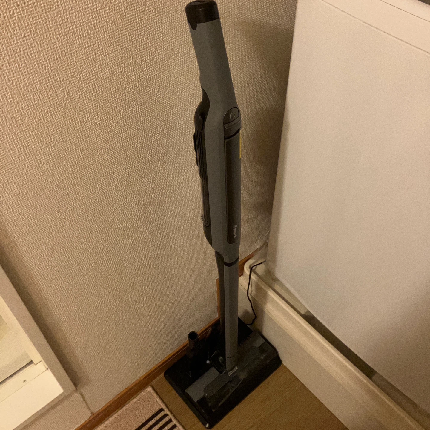シャーク スティック掃除機 コードレス