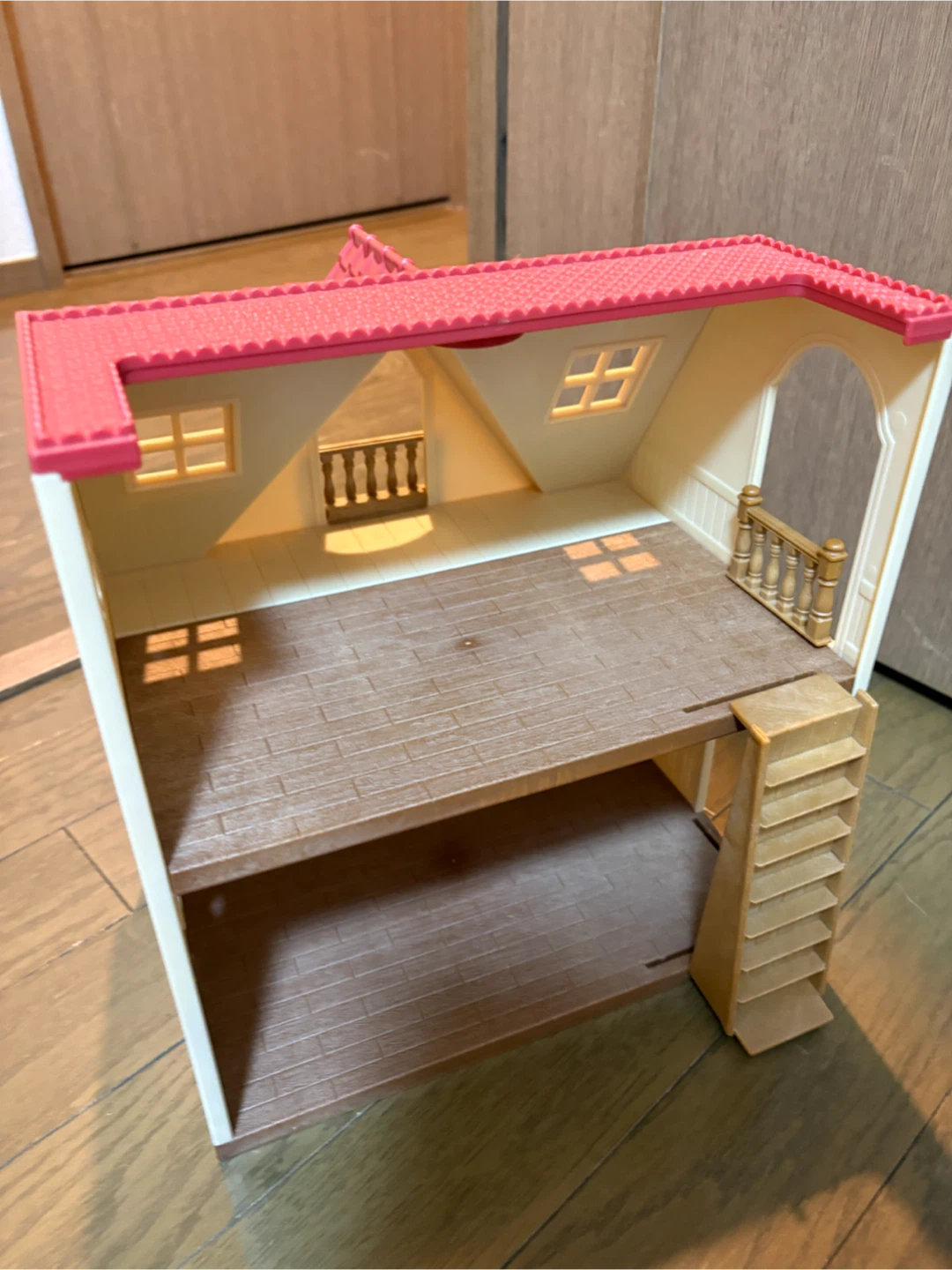 シルバニアファミリー 赤い屋根のお家の写真2枚目