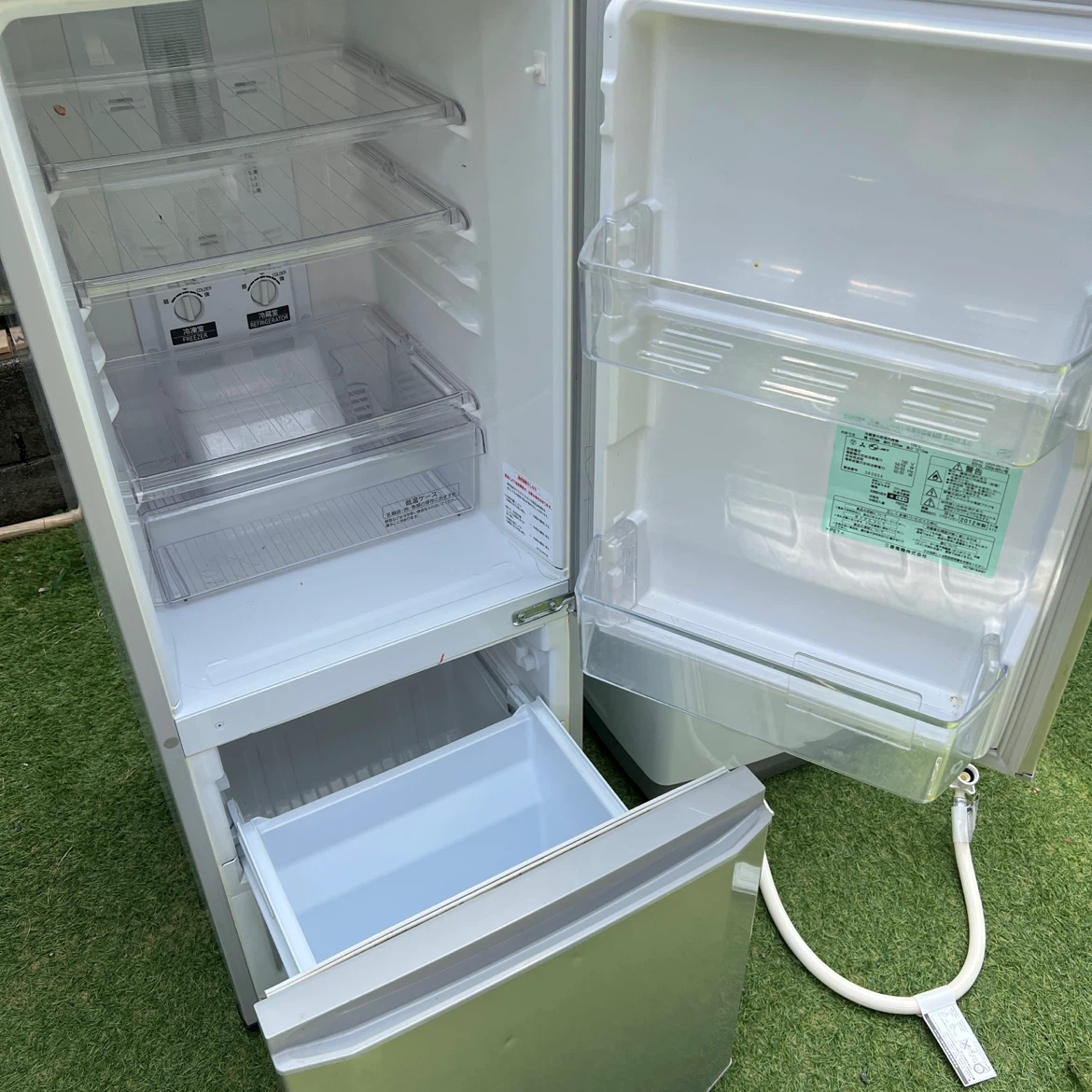 洗濯機・冷蔵庫セット　自動霜取り機能付き！146L冷蔵庫・5.0Kg 洗濯機　家電セット　新生活の写真2枚目