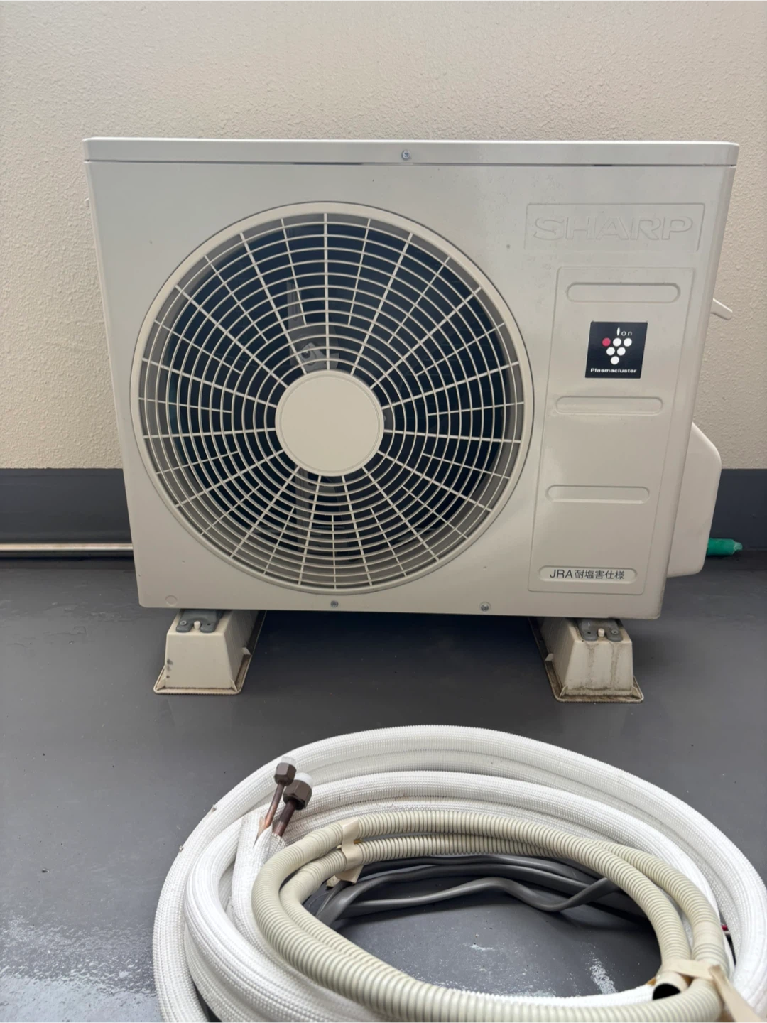 【取り外し済み】シャープ エアコン AY-N22DM 2022年製 6畳用 室外機・リモコン付 動作確認済の写真3枚目