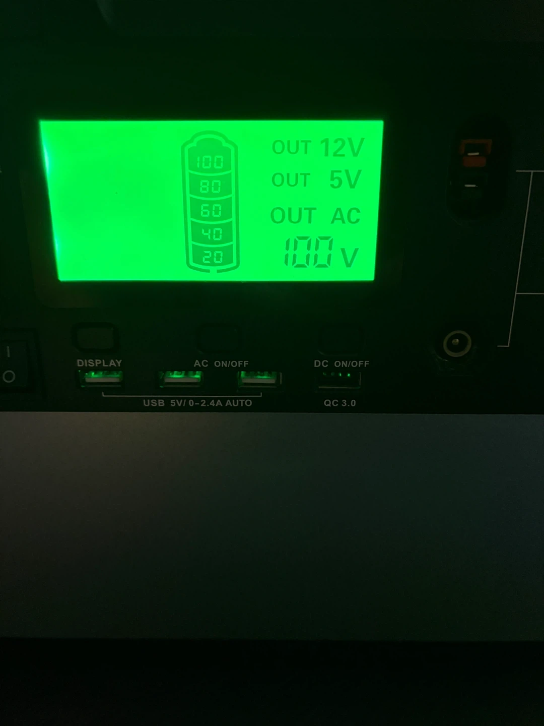 ポータブル電源 BESTEK MRP1000Uの写真2枚目