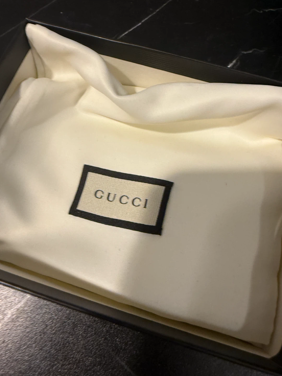 グッチ シマ カードケース ブラックの写真2枚目