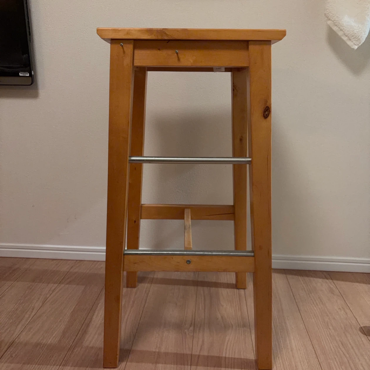 イケア木製ハイスツール  スツール BOSSE バースツール バーチェア バーチ 74cm