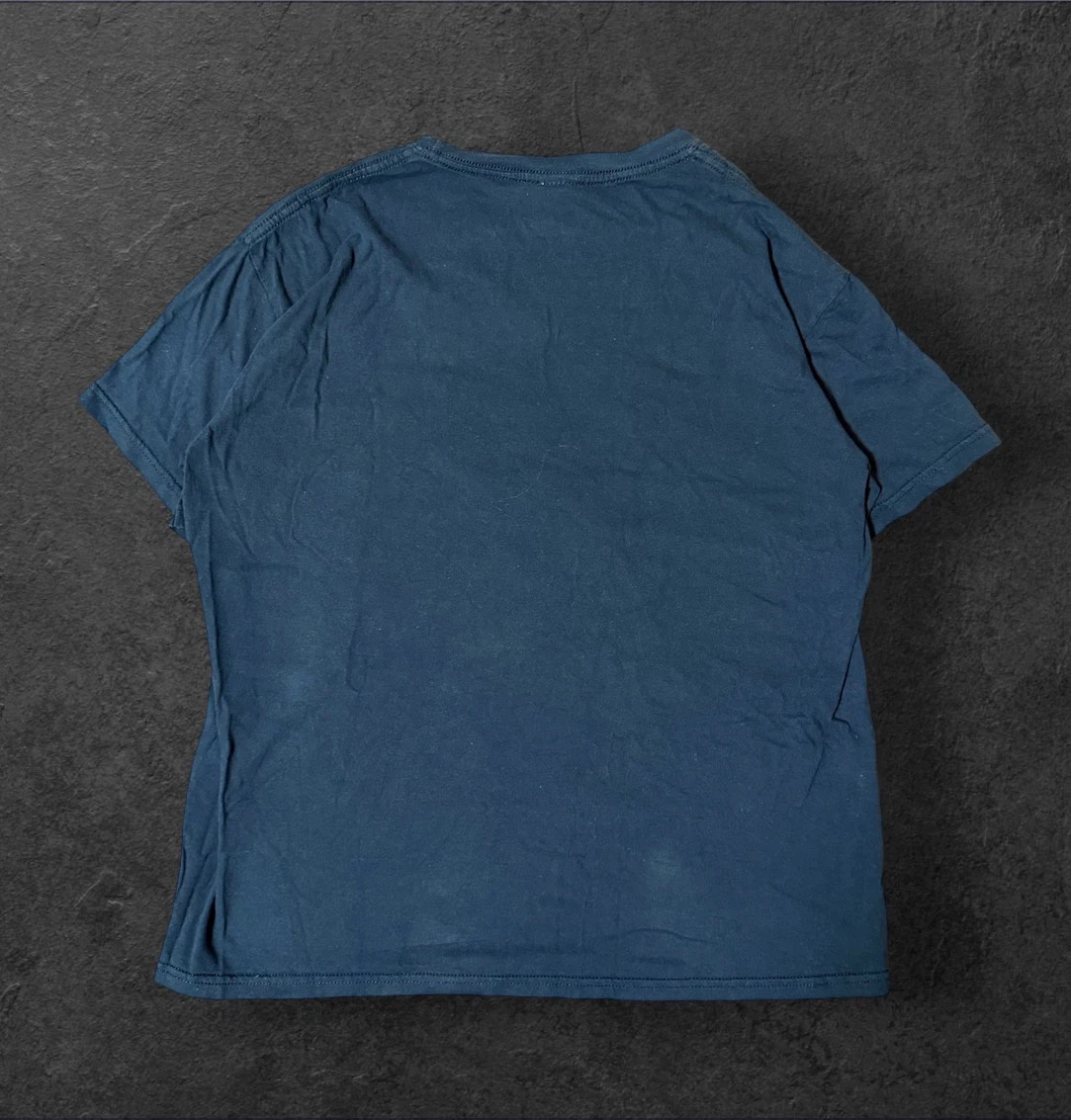 【希少デザイン】　ANGRY BIRDS tシャツの写真2枚目