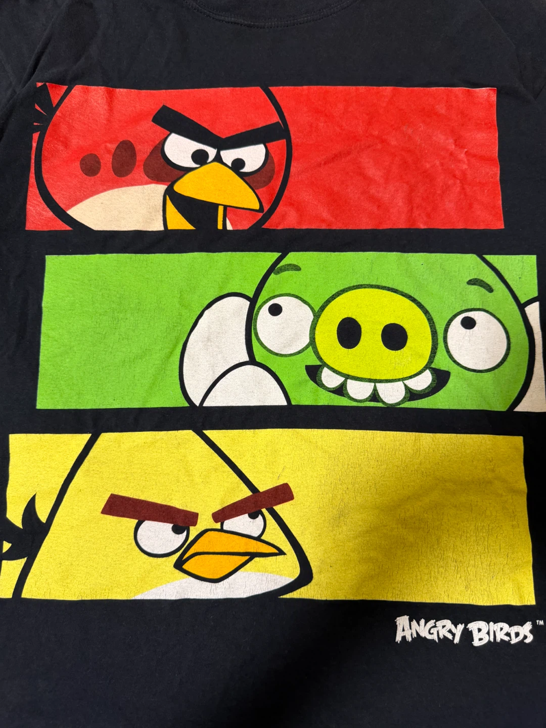 【希少デザイン】　ANGRY BIRDS tシャツの写真4枚目