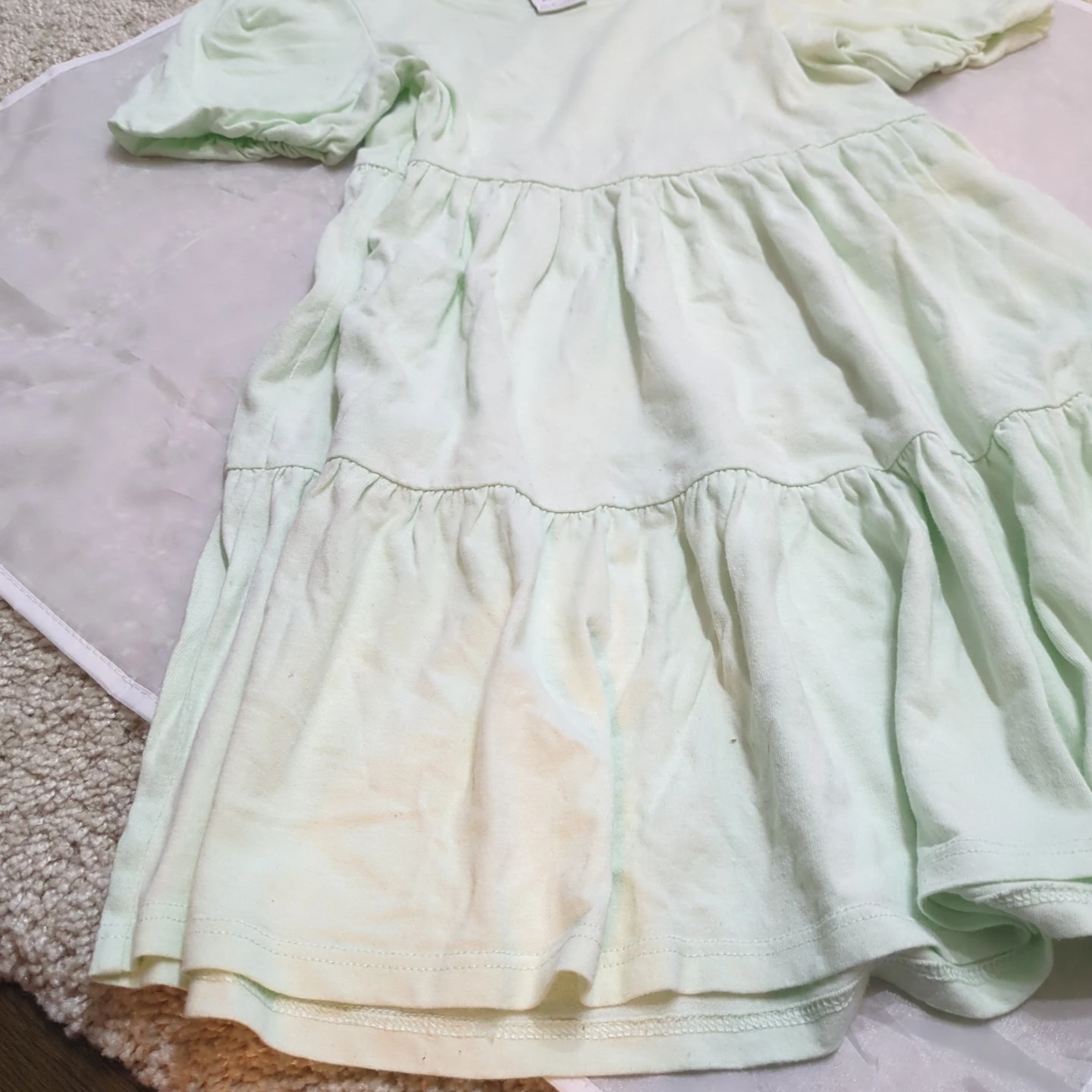 ザラ キッズ ワンピース 122cm パステルグリーンの写真3枚目
