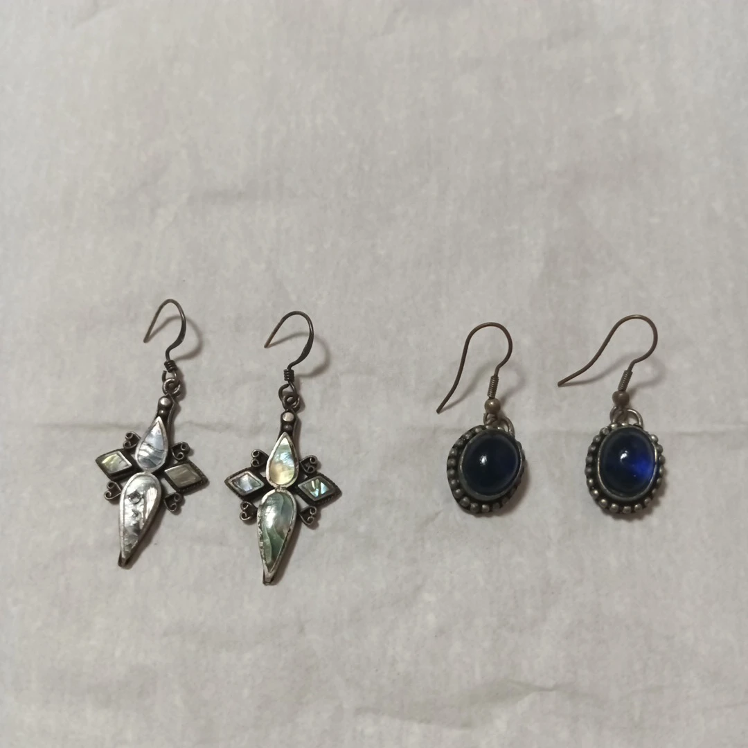 ピアス 2点セット シェル・ブルー石