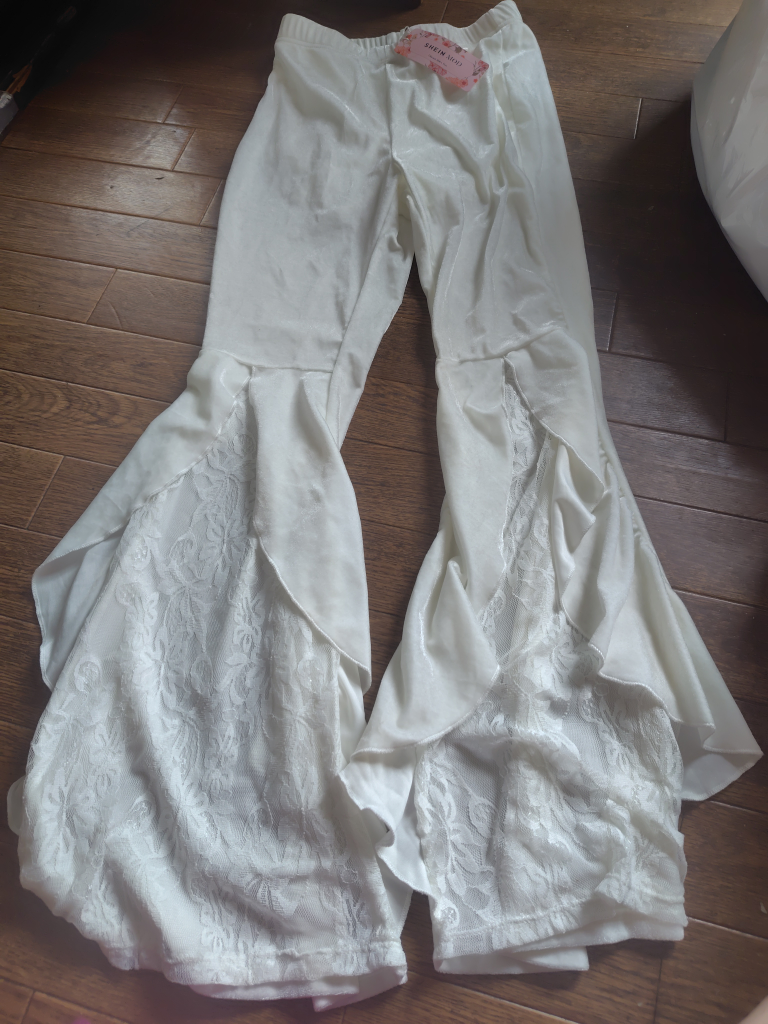 シェイン レース切替 フレアパンツ 白 Sサイズ