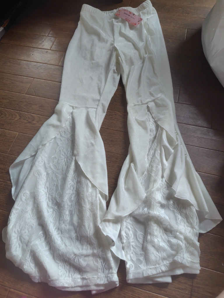 シェイン レース切替 フレアパンツ 白 Sサイズ