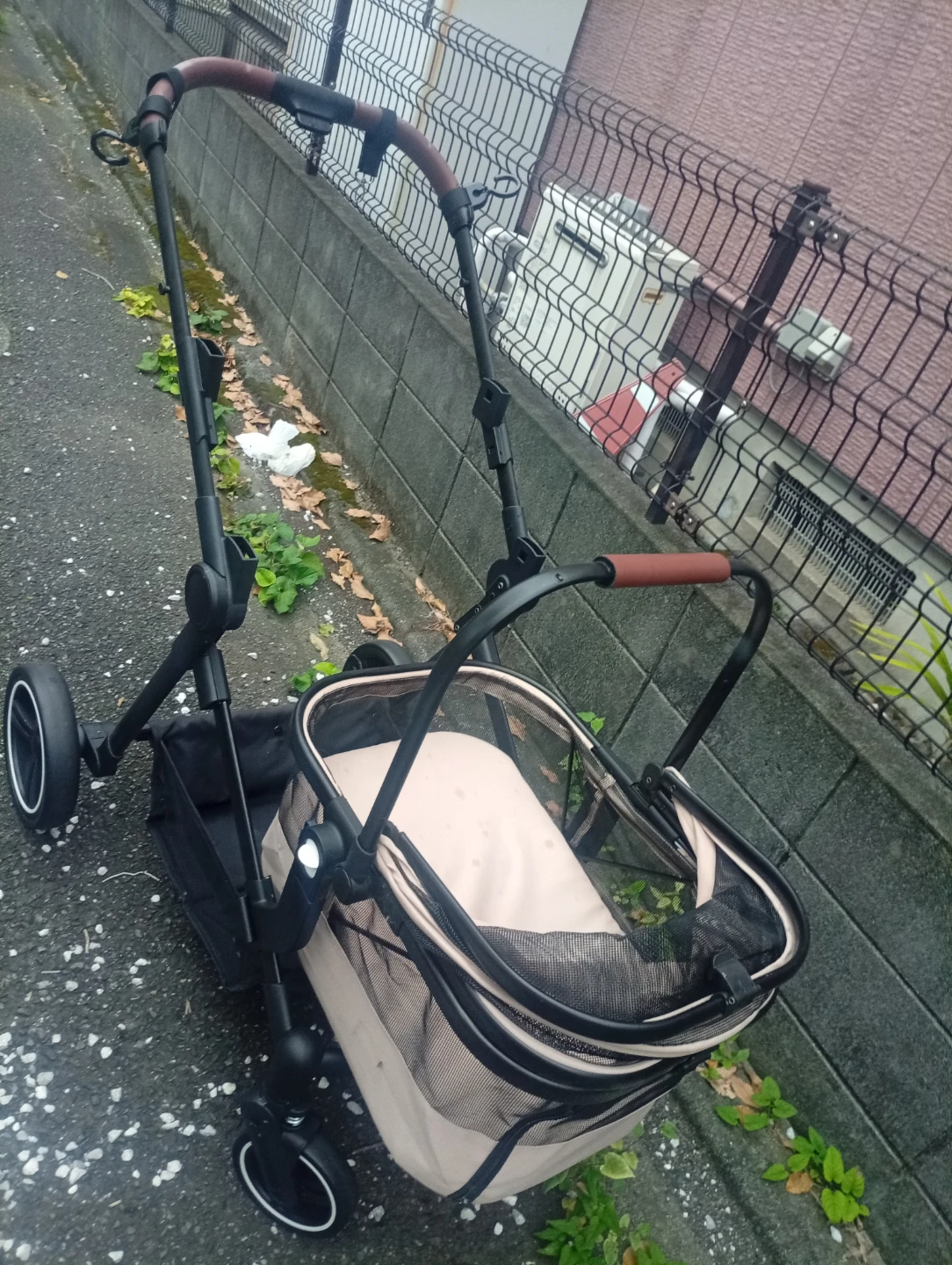 ペット用バギー 二段式 ベージュの写真2枚目