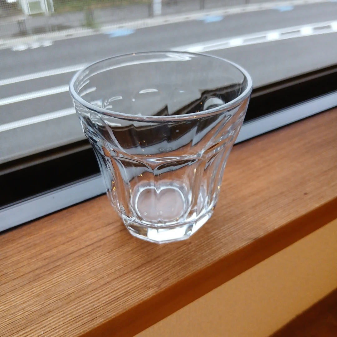 ハードストロングガラス製 ロック グラス4個まであります