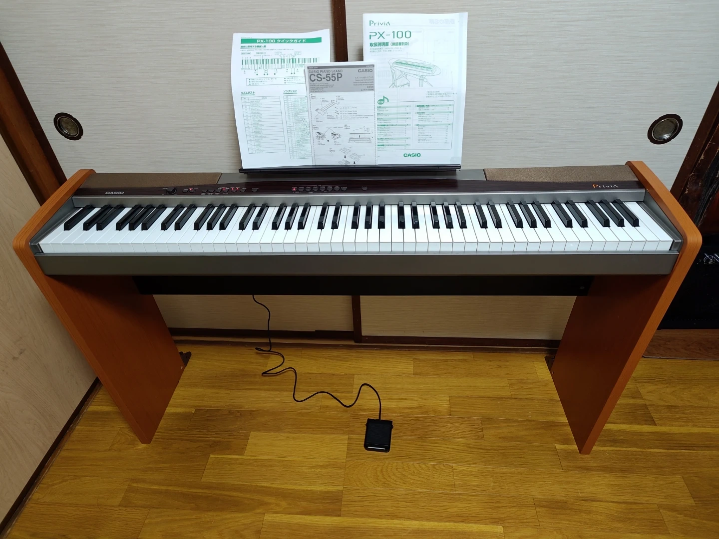 Casio Privia PX-100 (スタンド付き)
