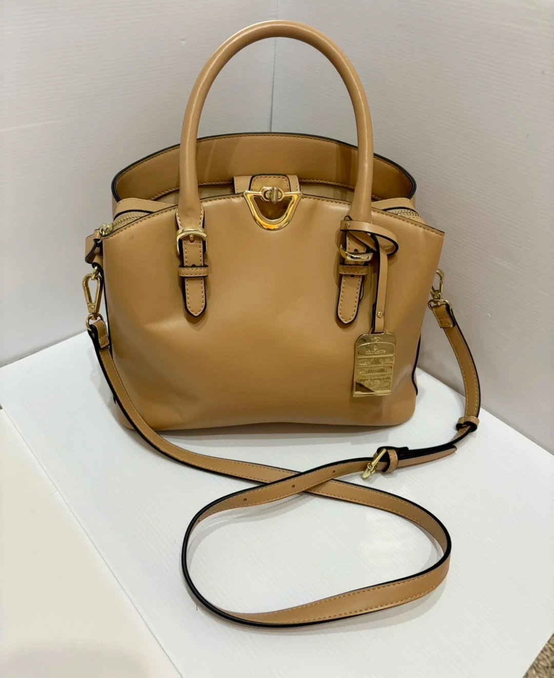 アンドシュエット 2WAYバッグ ベージュ ショルダーバッグ　委託品