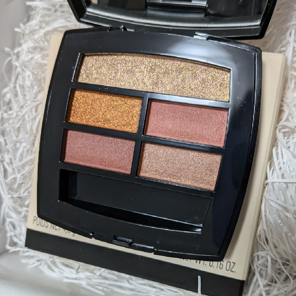 【未使用】CHANEL シャネル レ ベージュ パレット ルガール アイシャドウ ゴールデン  +でボックス、ショッパー付きます