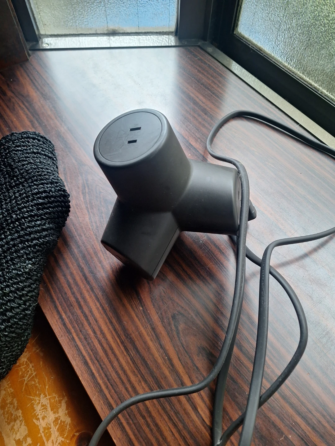 電源タップ ブラック 延長コード
