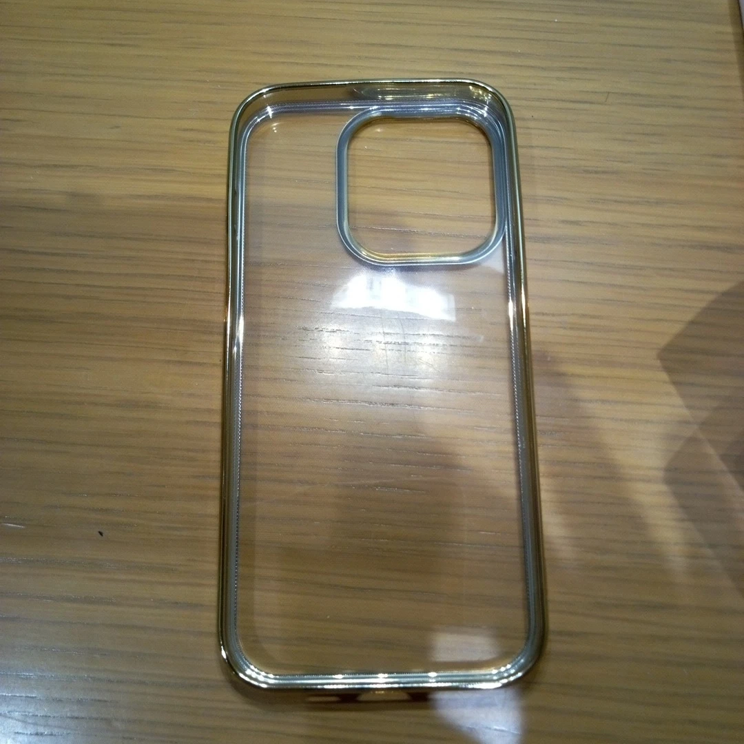サトリトグ iPhone 14 Pro用ケースの写真4枚目