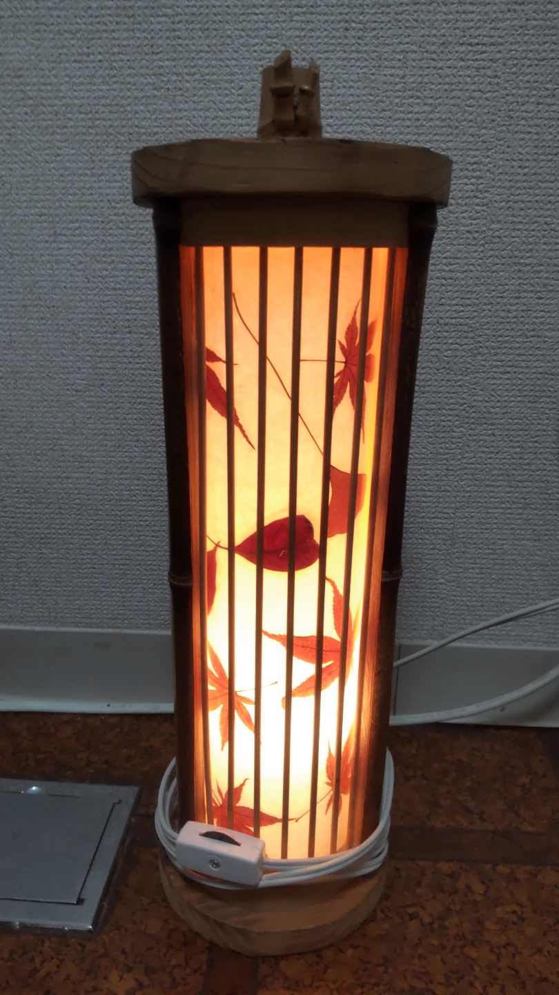 和風 竹製スタンドライト 紅葉柄
