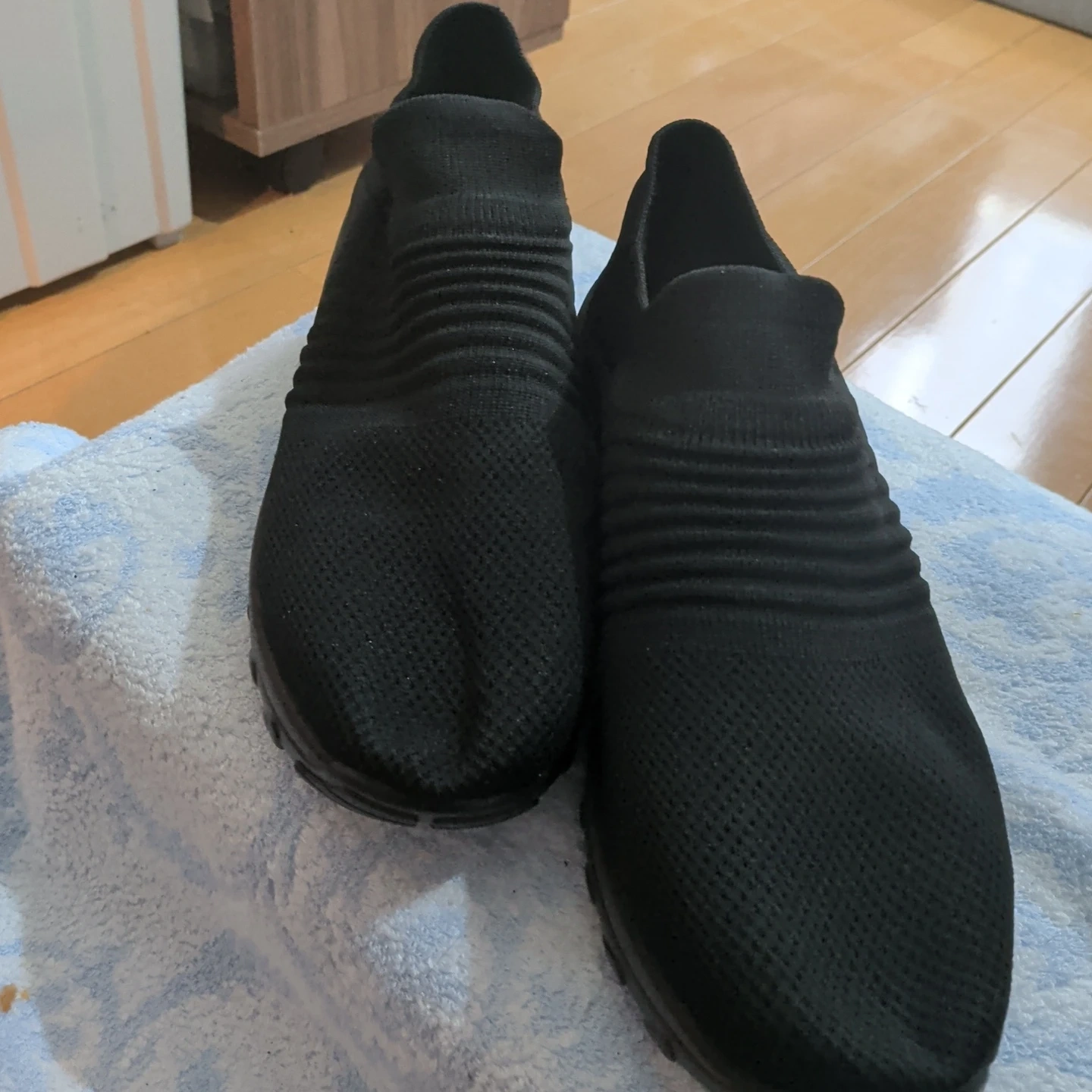 スリッポン スニーカー ブラック 41サイズ