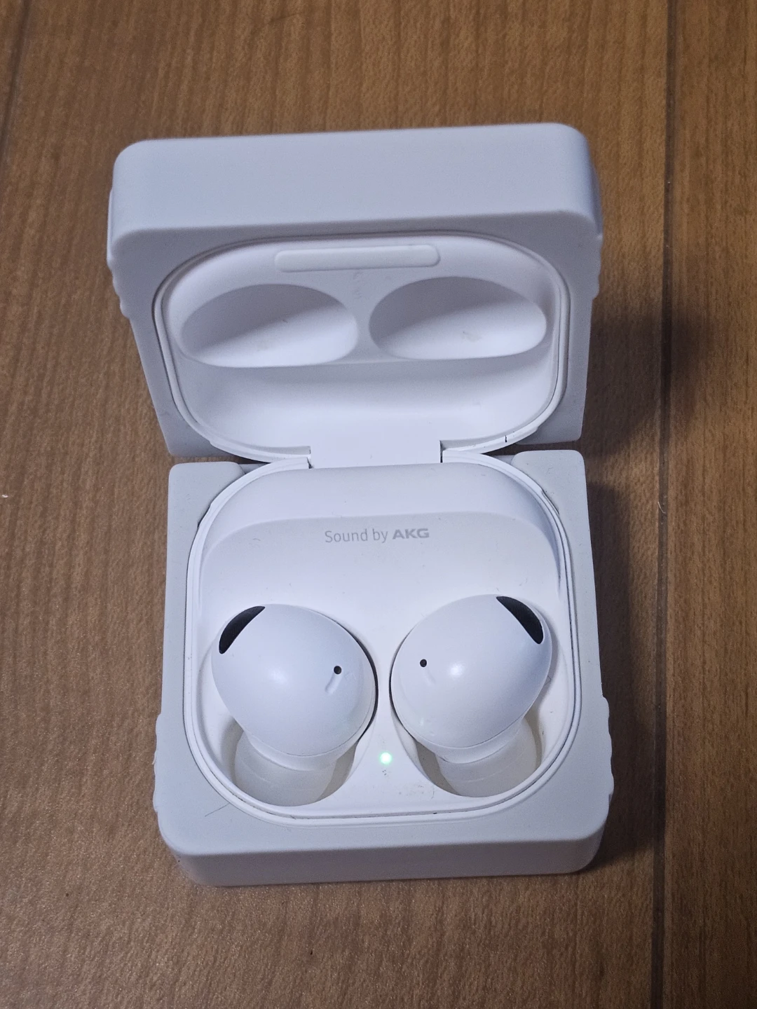 Galaxy Buds2 Pro ホワイト 完動品 付属品ありの写真3枚目