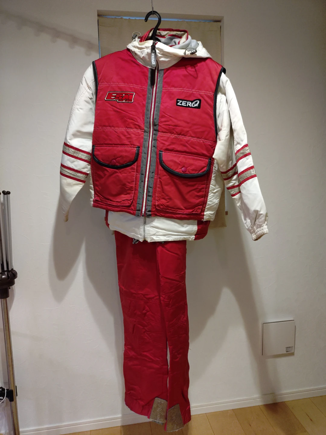 ③オフィスゼロ スキーウェア 上下セット 赤×白 Mサイズ