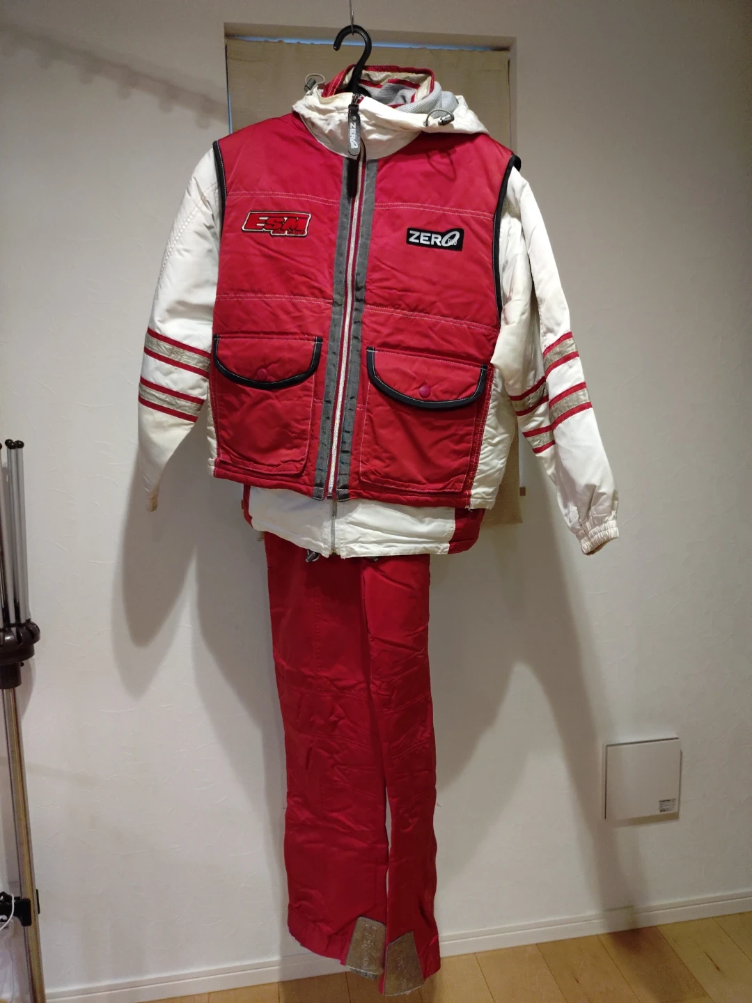 ③オフィスゼロ スキーウェア 上下セット 赤×白 Mサイズ