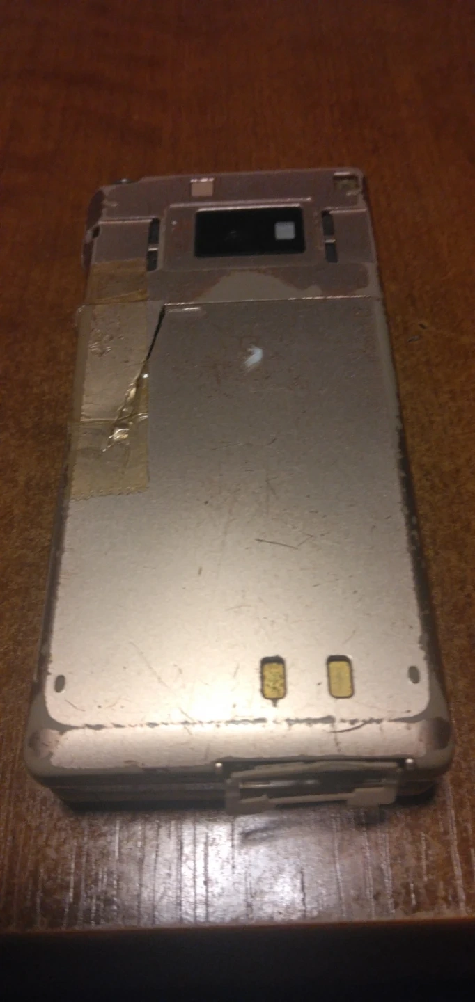 〔ジャンク品〕ガラケー パナソニック P905iの写真3枚目