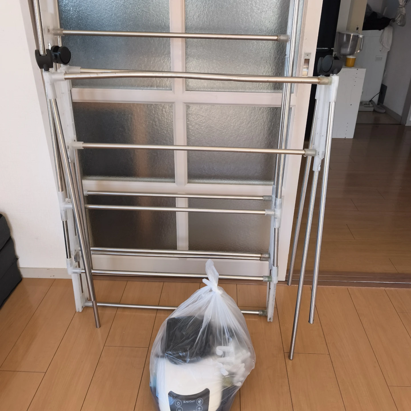 折りたたみ式衣類乾燥機の写真2枚目