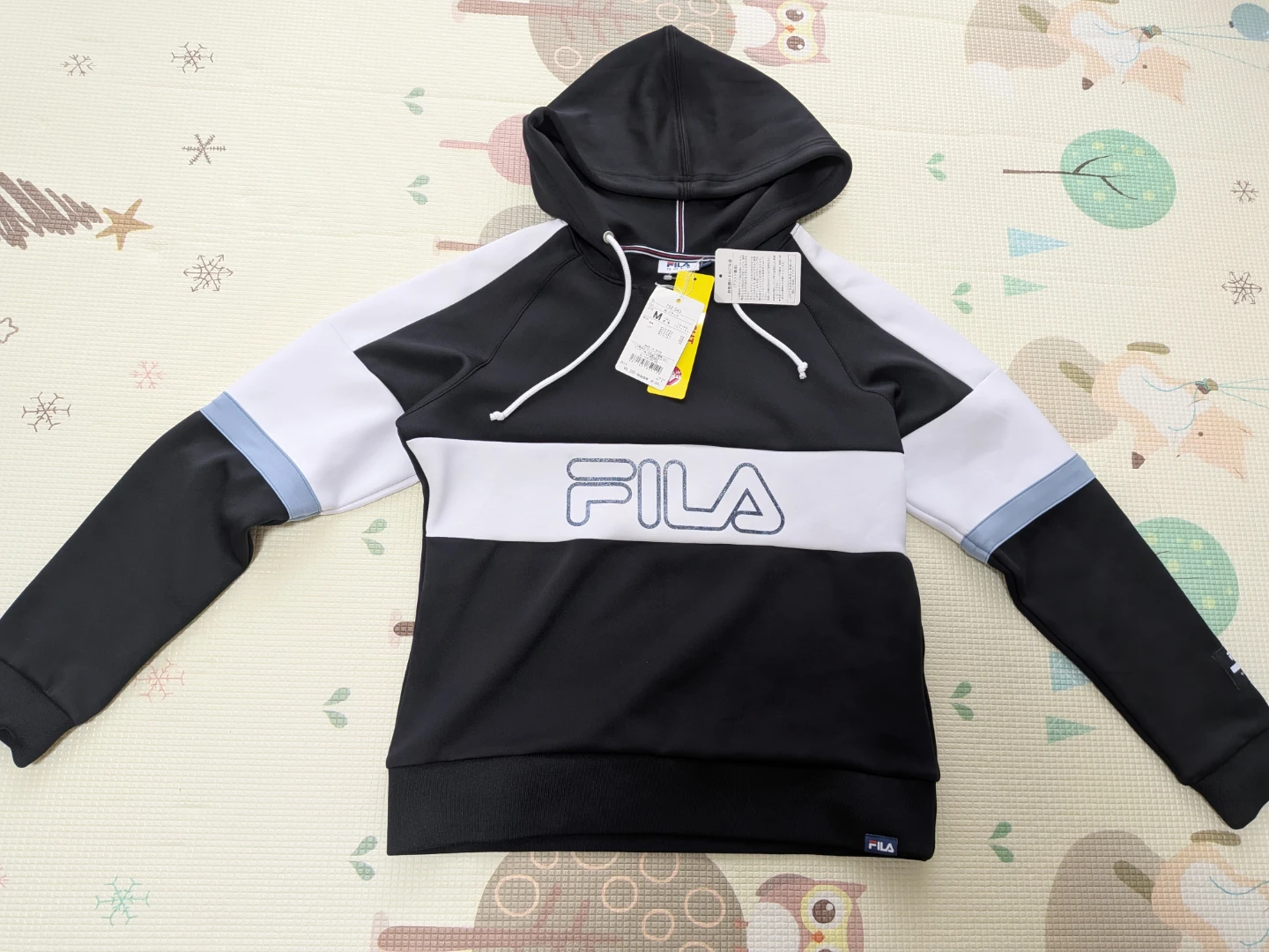 新品★フィラ ゴルフ パーカー ブラック Mサイズ