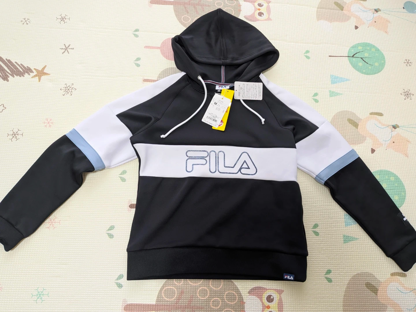 新品★フィラ ゴルフ パーカー ブラック Mサイズ
