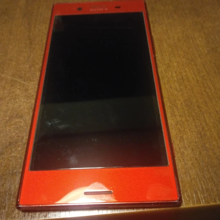 〔ジャンク　部品取り〕ソニー Xperia SO-04J レッド