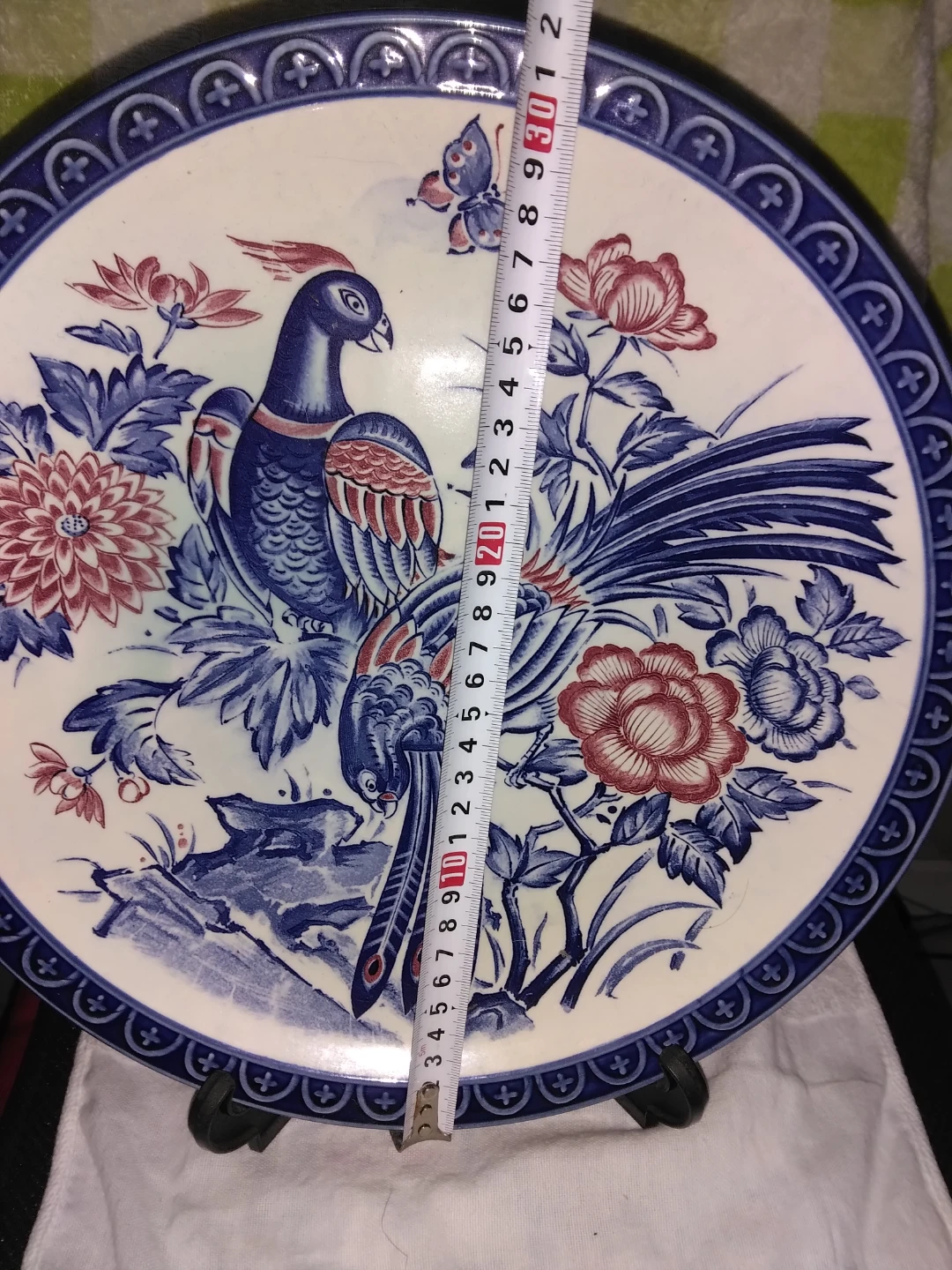 鳳凰模様　丸型皿　飾り皿