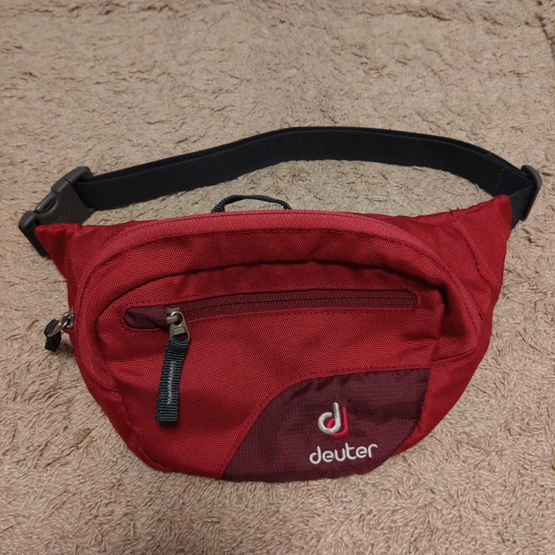 deuter　ドイター　 ウエストポーチ　ボディバッグ　ピンク