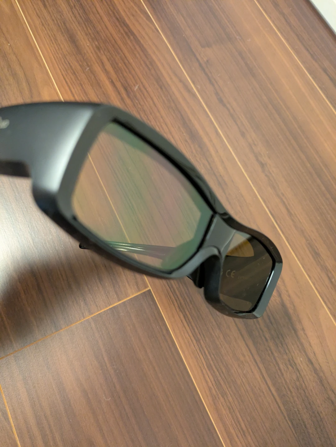 レグザ　3Dグラス　2個セット　FPT-AG01 東芝　3Dメガネ　セルレグザ　テレビ　TVの写真3枚目