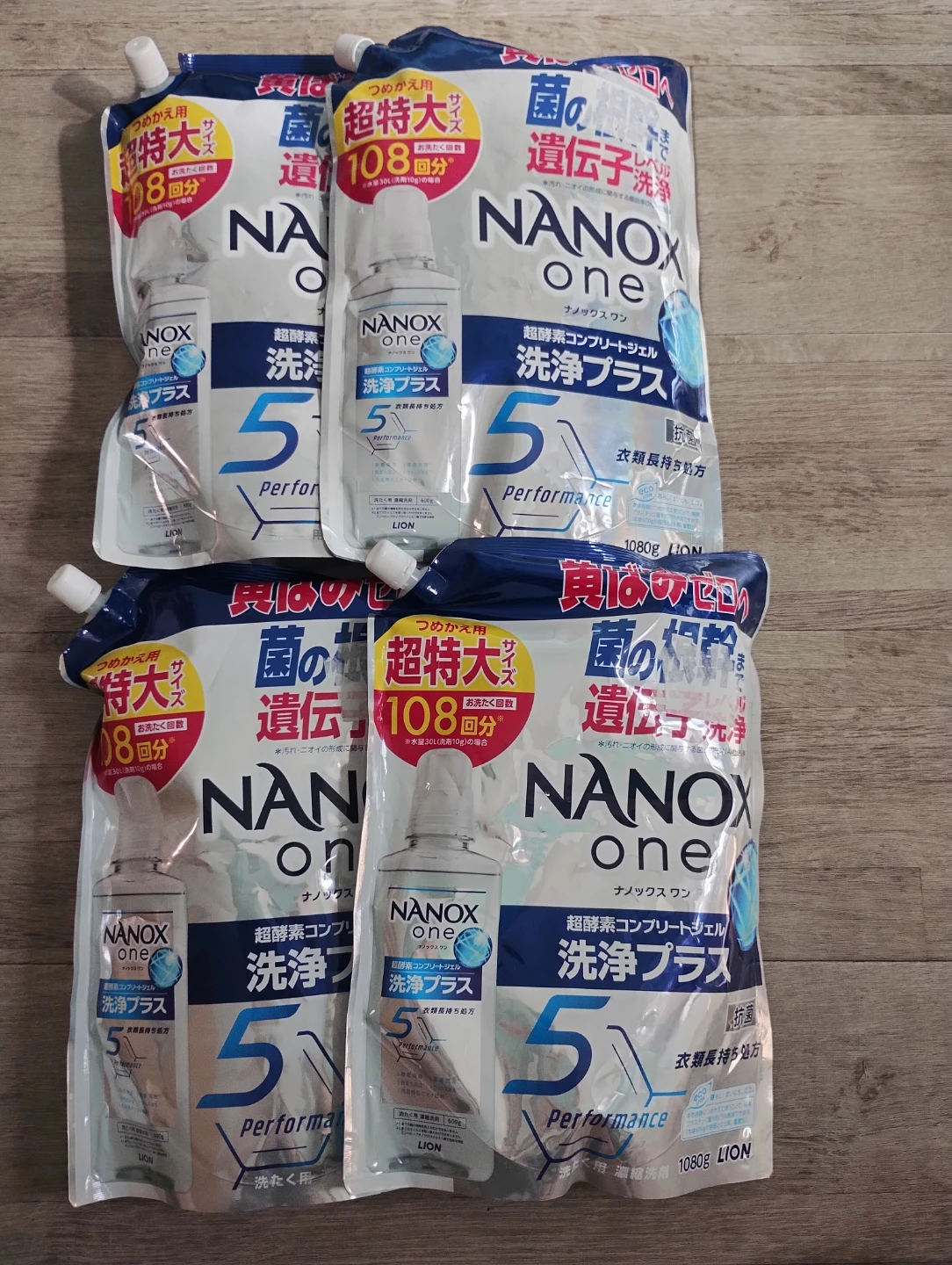 ライオン ナノックスワン 洗浄プラス 詰替用 1080g×4個