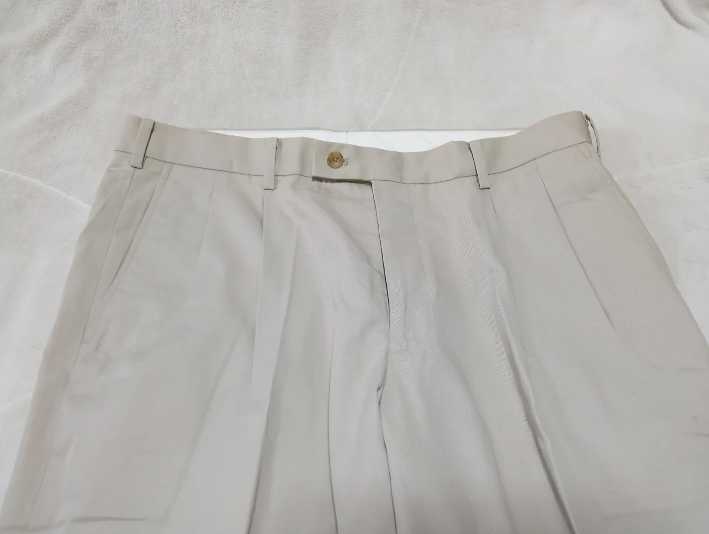 ユニクロ チノパンツ ベージュ 91cmの写真4枚目